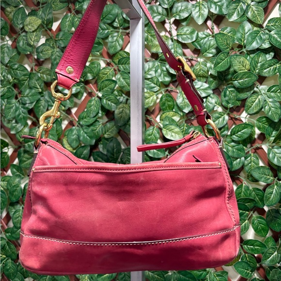 Coach Legacy Turnlock Shoulder bag - Picture 10 of 10